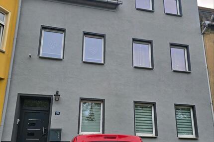 Haus Schönebeck (Elbe) - 6 Zimmer, 220 m&sup2;, 230.000&euro; | Angebot:27413685