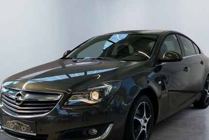 Opel Insignia 55.905 km 14.544 € Brandenburg 14770