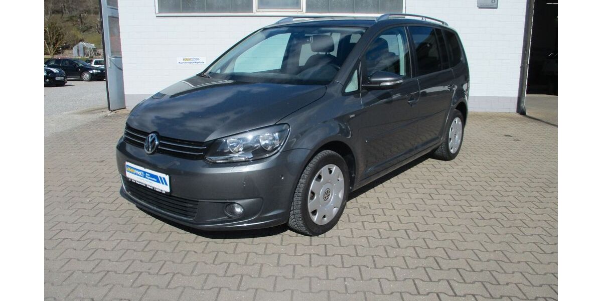 VW Touran 148.000 km 9.990 &euro; Rügland 91622