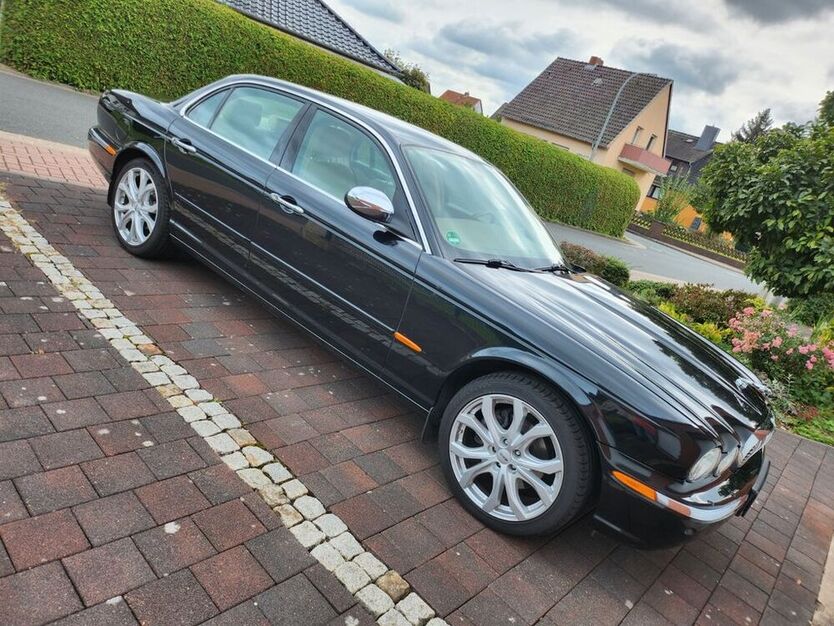 XJ6