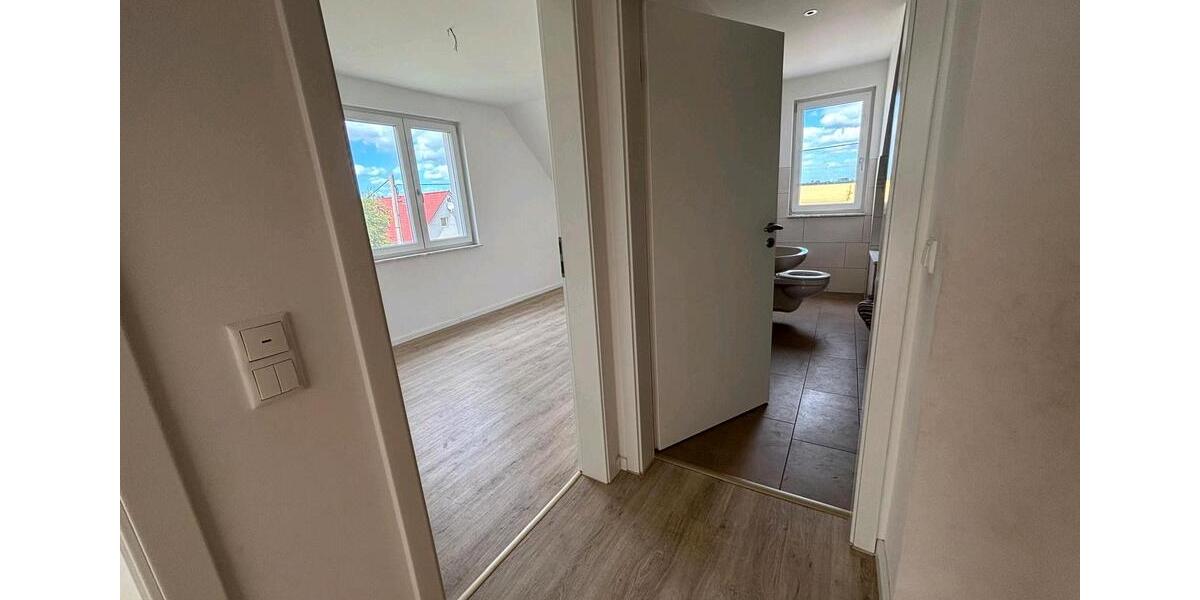 Doppelhaushälfte Laage - 5 Zimmer, 145 m&sup2;, 1.250&euro; | Angebot:25127636