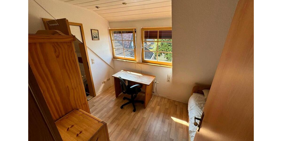 Dachgeschoßwohnung Gengenbach - 1 Zimmer, 15 m&sup2;, 420&euro; | Angebot:25903876