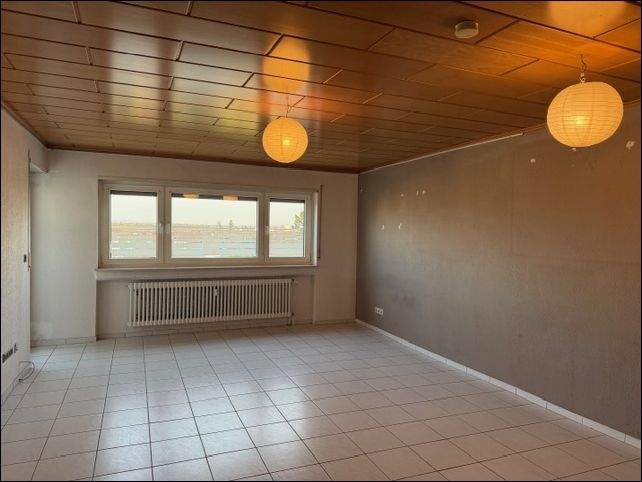 Etagenwohnung Hockenheim Hubwiesen - 3 Zimmer, 86 m&sup2;, 280.000&euro; | Angebot:25375068