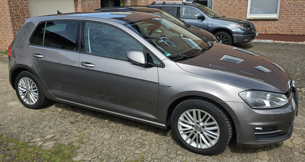 VW Golf VII 84.100 km 14.500 &euro; Oerlinghausen 33813