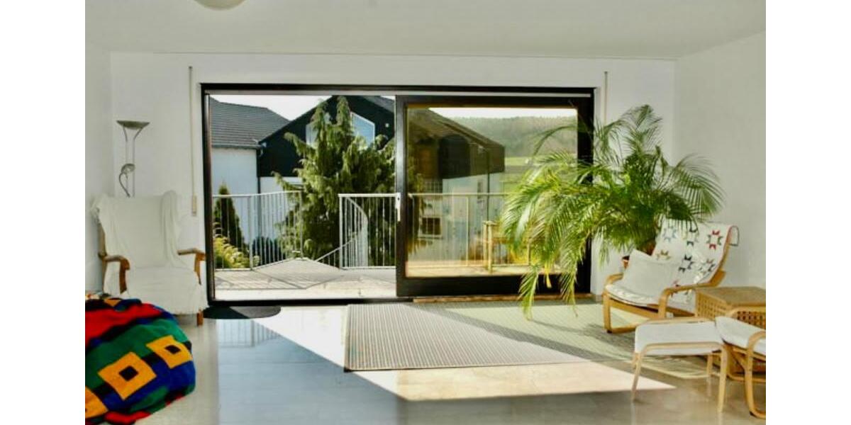 Reihenhaus Leonberg - 6 Zimmer, 205 m&sup2;, 1.850&euro; | Angebot:24248136