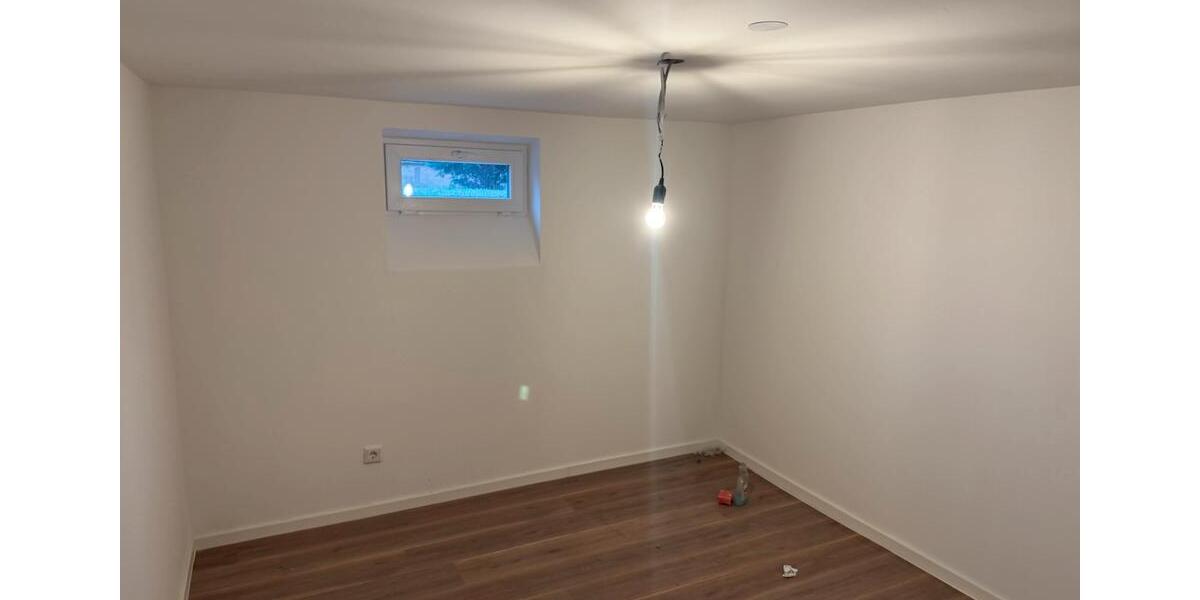 4 Zimmer Wohnung EG Soutteran Mit Garten auch Als WG oder Monteur 4 zimmer