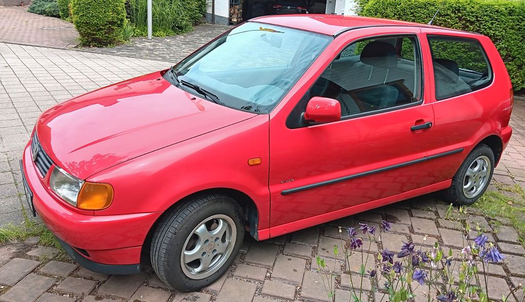 VW Polo 232.000 km 1.150 &euro; Finnentrop 57413