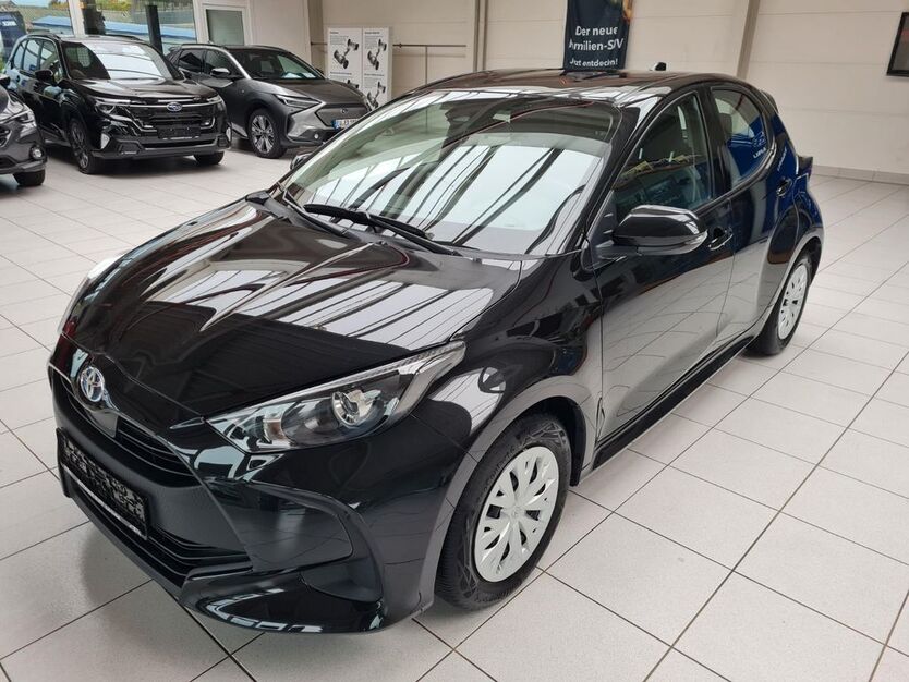 Toyota Yaris 25.000 km 19.950 € Kall 53925