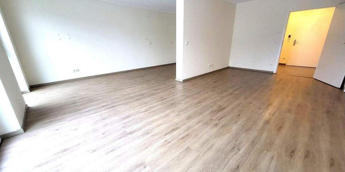 Etagenwohnung Hemer - 2 Zimmer, 83 m&sup2;, 995&euro; | Angebot:24775503