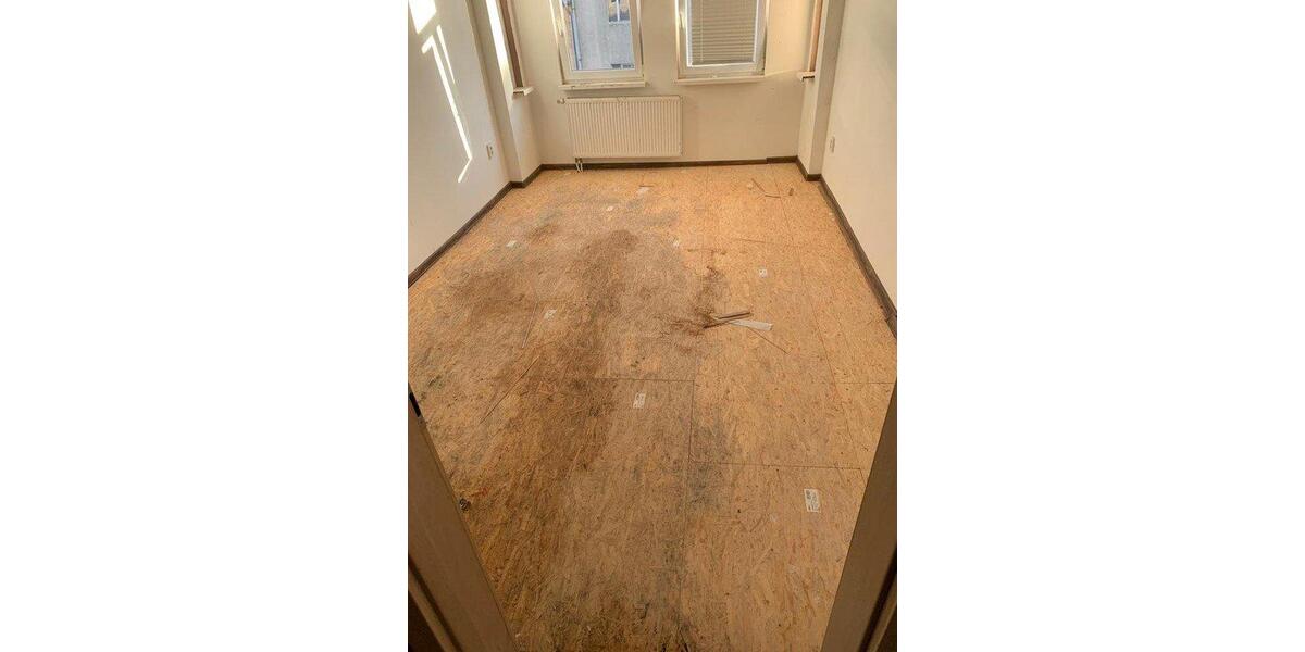 Mehrfamilienhaus, Wohnhaus Apolda - 10 Zimmer, 1.000 m&sup2;, 90.000&euro; | Angebot:27031318