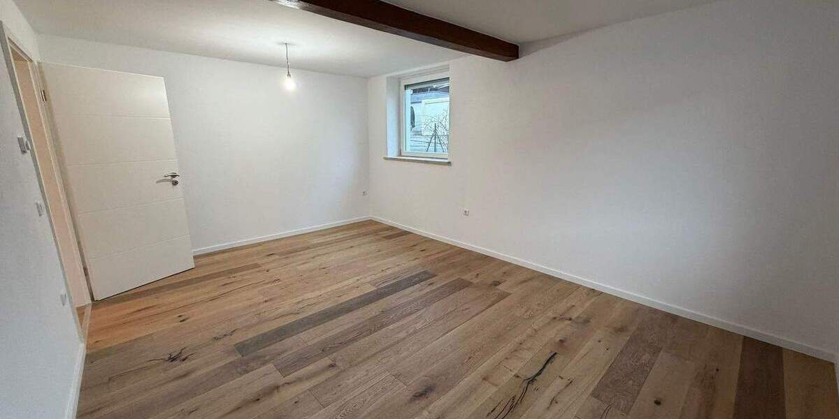 Etagenwohnung Schwabach Wolkersdorf - 4 Zimmer, 100 m&sup2;, 349.000&euro; | Angebot:25385928