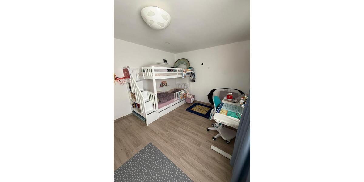 Erdgeschoßwohnung Leinfelden-Echterdingen Echterdingen - 4.5 Zimmer, 100 m&sup2;, 1.750&euro; | Angebot:26648050