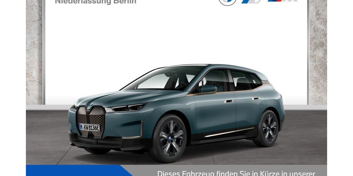 BMW iX 48.859 km 46.900 &euro; Berlin 12683