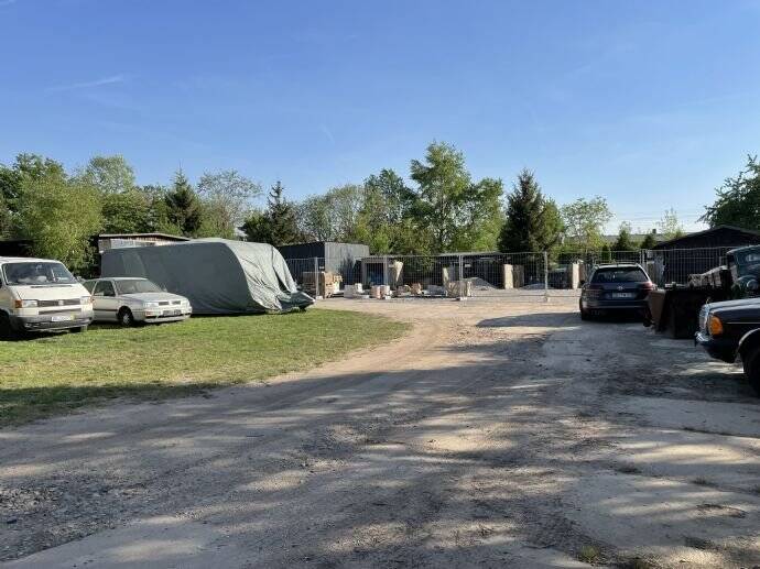 Grundstück Radebeul - 250&euro; | Angebot:25675578
