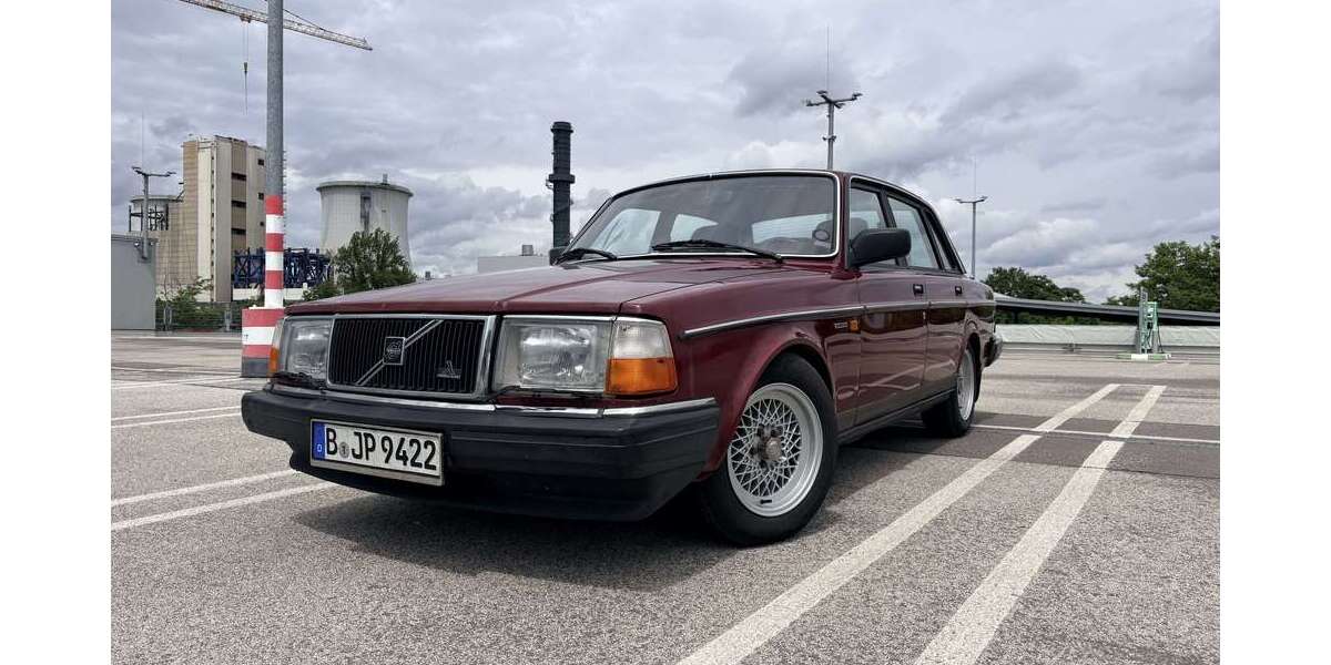Volvo 240 239.000 km 9.600 &euro; Berlin, Stadt 12249