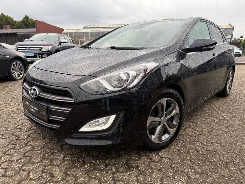 i30