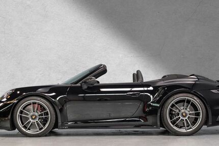 Porsche 992 1.500 km 289.992 &euro; Hamburg 22339