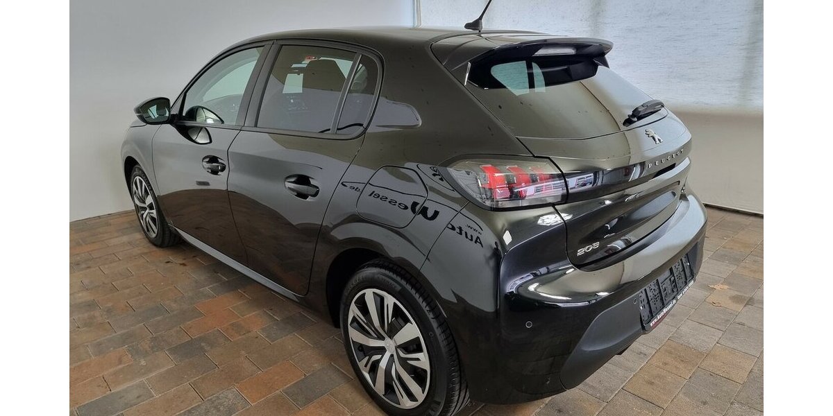 Peugeot 208 Active Pack LED Kamera APP Tempomat SHZ 16.750 km 13.990 &euro; Garrel 49681