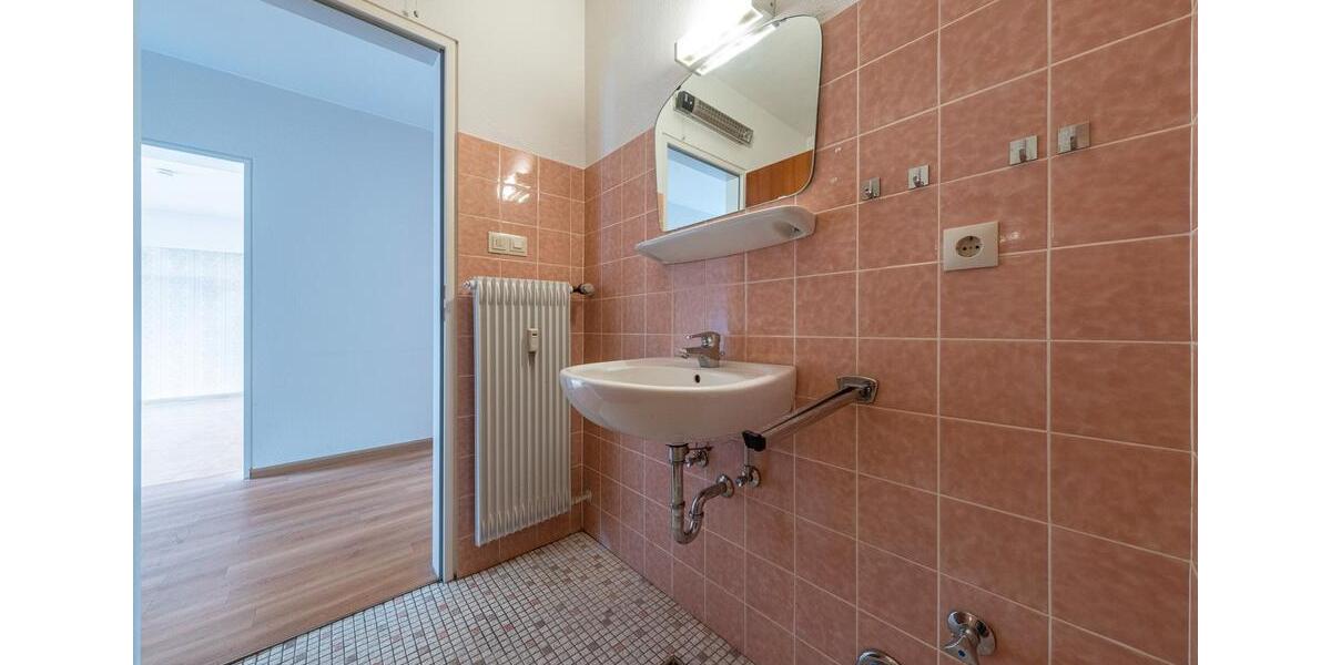 Etagenwohnung Weil am Rhein - 3 Zimmer, 90 m&sup2;, 1.200&euro; | Angebot:26545772
