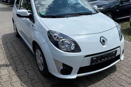 Renault Twingo 60.296 km 2.999 € München 81243