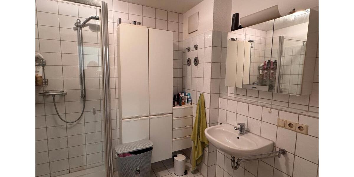 Etagenwohnung Bad Urach - 3 Zimmer, 88 m&sup2;, 970&euro; | Angebot:25964639