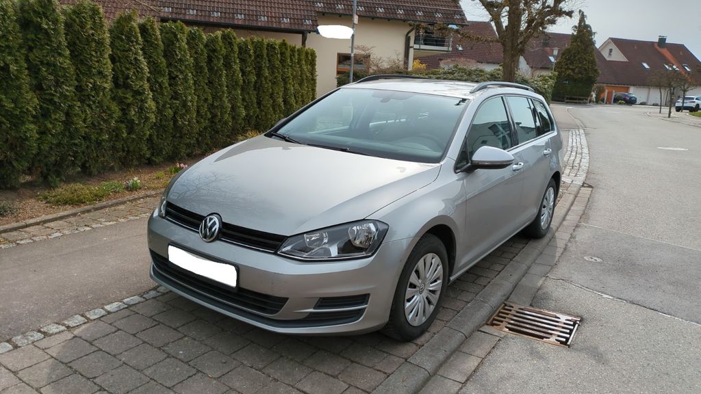 VW Golf 120.000 km 7.900 &euro; Altshausen 88361