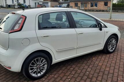 Fiat Punto 163.000 km 3.750 € Geseke 59590