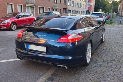 Porsche Panamera 139.700 km 31.900 &euro; Duisburg 47057