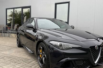 Alfa Romeo Giulia 36.000 km 59.490 &euro; Krefeld 47839