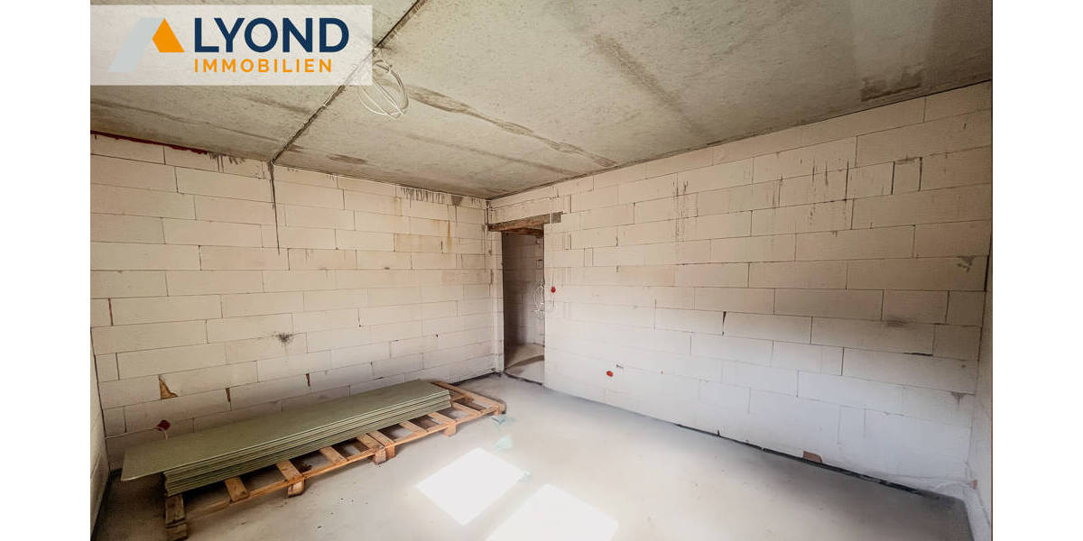 Einfamilienhaus Brotterode- Trusetal Trusetal - 5 Zimmer, 208 m&sup2;, 105.000&euro; | Angebot:25773071