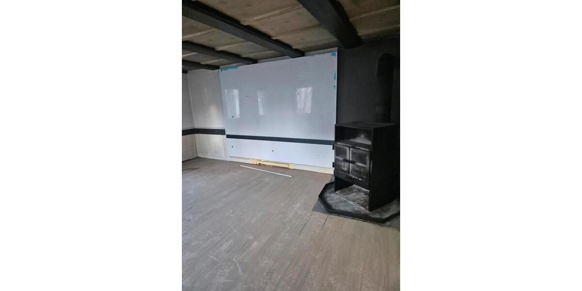 Einfamilienhaus Burladingen - 4 Zimmer, 111 m&sup2;, 95.000&euro; | Angebot:26185426