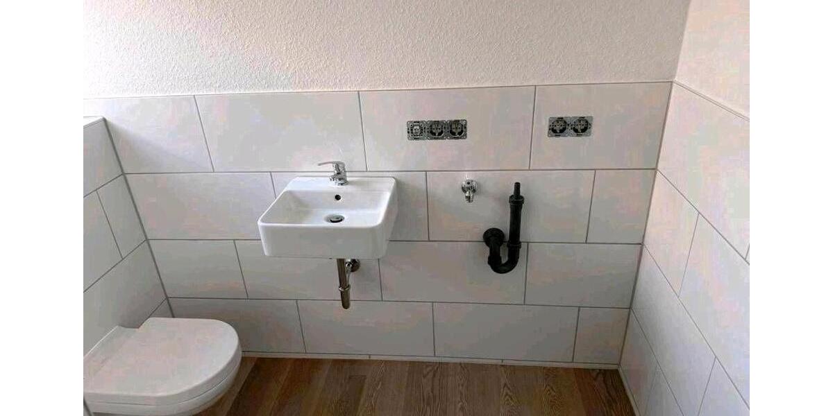 Dachgeschoßwohnung Borken (Hessen) - 3 Zimmer, 108 m&sup2;, 990&euro; | Angebot:26113289