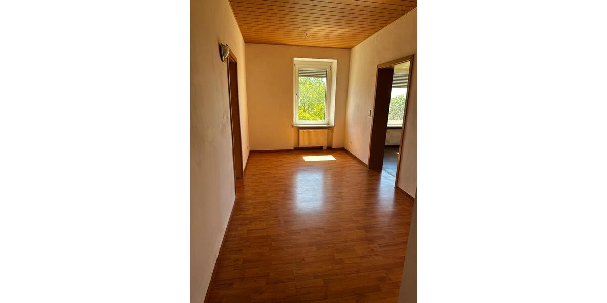Etagenwohnung Pirmasens - 4.5 Zimmer, 103 m&sup2;, 800&euro; | Angebot:26395668
