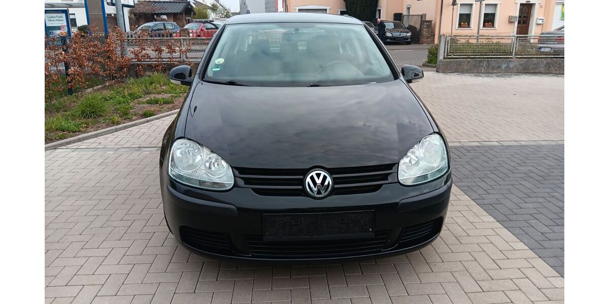 VW Golf 184.000 km 2.999 &euro; Kuchenheim 53881