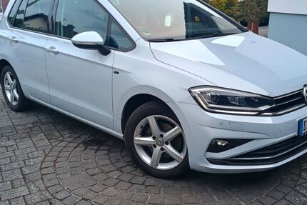 VW Golf Sportsvan 119.500 km 14.490 &euro; Daun 54550