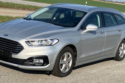 Ford Mondeo 137.644 km 9.950 &euro; Plattling 94447