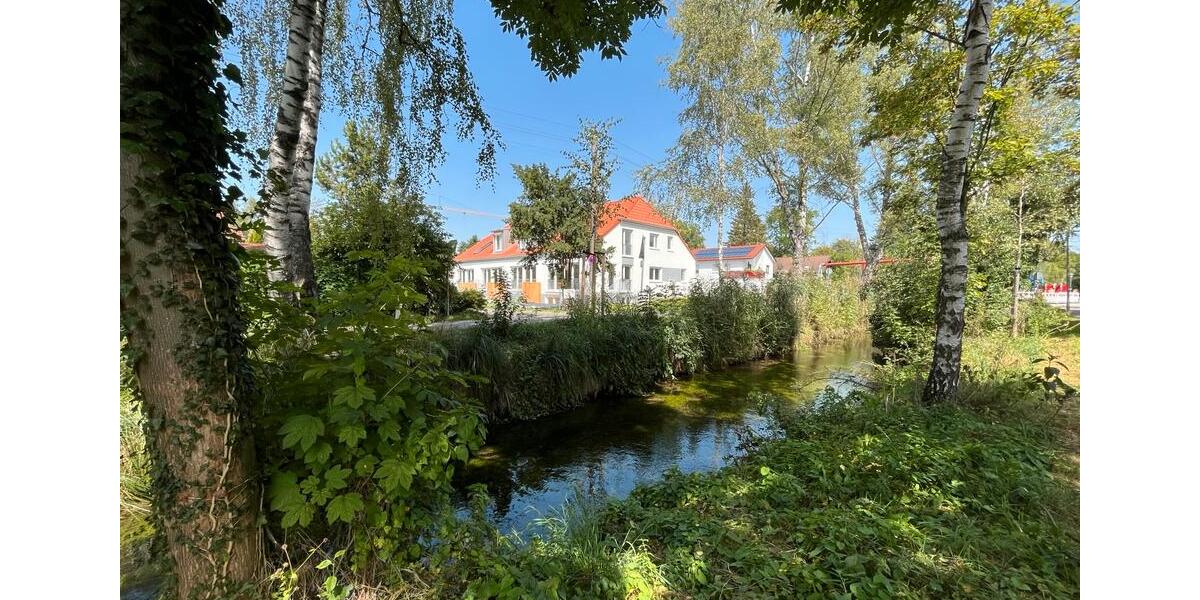 Etagenwohnung Gröbenzell - 5 Zimmer, 150 m&sup2;, 2.800&euro; | Angebot:25512572