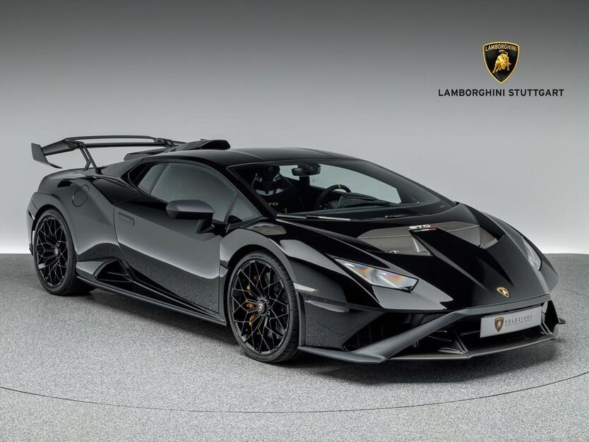 Lamborghini Huracán 3.800 km 389.900 € Böblingen 71034