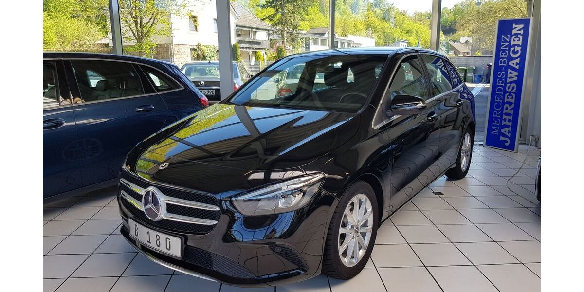 Mercedes-Benz B 180 71.738 km 21.500 &euro; Lohmar 53797