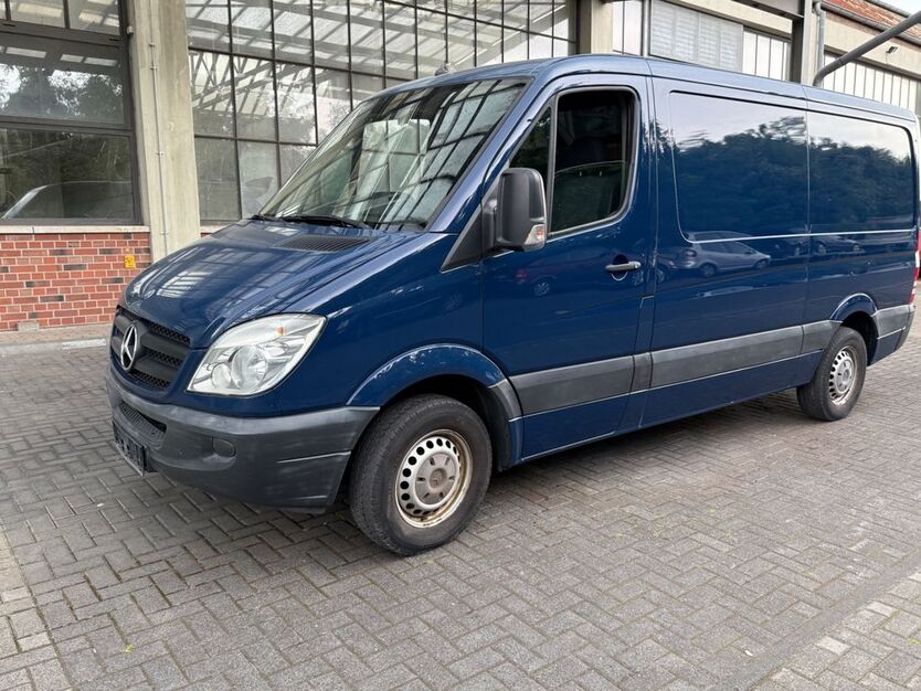 Mercedes-Benz Sprinter 199.800 km 7.299 € Köln 51103