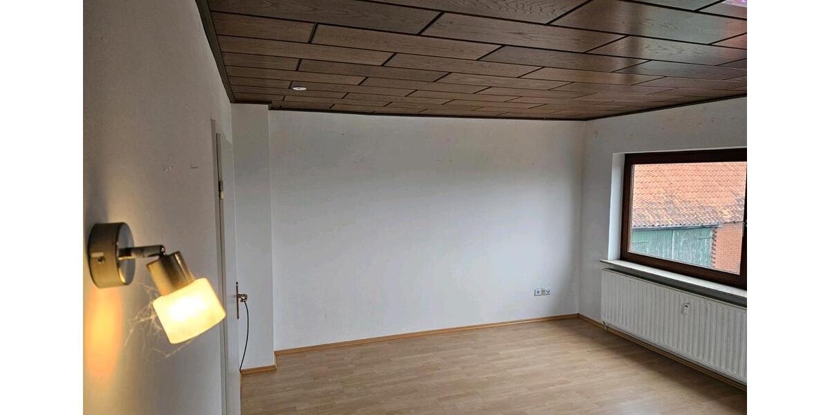 Etagenwohnung Syke - 3 Zimmer, 101 m&sup2;, 600&euro; | Angebot:25793257