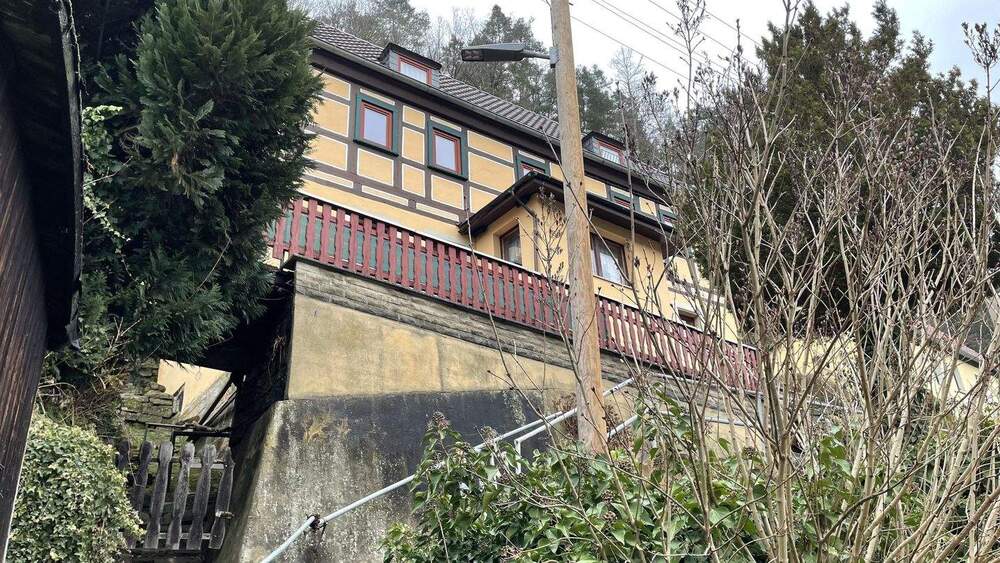 Einfamilienhaus Bad Schandau Postelwitz - 5 Zimmer, 166 m&sup2;, 139.000&euro; | Angebot:25705157