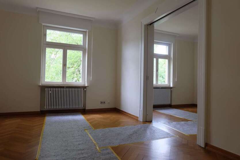 Wohnung zum Mieten in Baden-Baden 1.200 € 120 m²