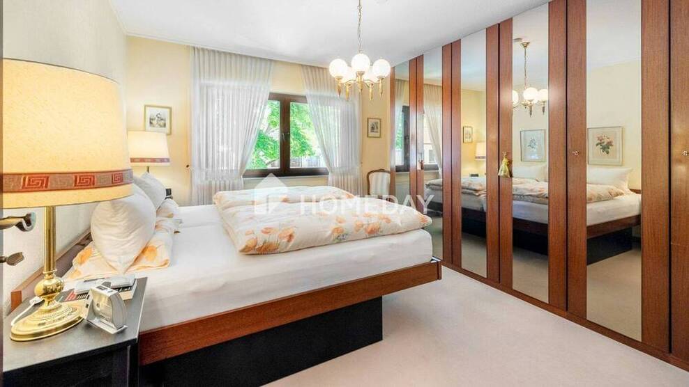 Charmante 3-Zimmer-Eigentumswohnung mit Westbalkon, Gemeinschaftsgarten und Einzelgarage