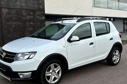 Dacia Sandero 59.000 km 7.990 &euro; Plankstadt 68723