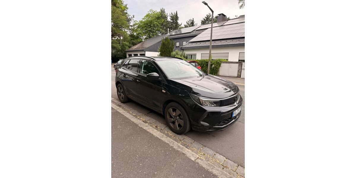 Opel Grandland (X) 65.000 km 18.977 &euro; Fürth 90766