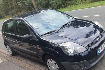 Ford Fiesta 73.000 km 2.500 € Münster 48145