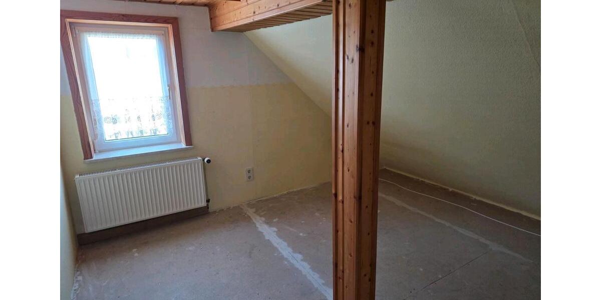 Einfamilienhaus Neuhaus am Rennweg - 4 Zimmer, 85 m&sup2;, 750&euro; | Angebot:26404816