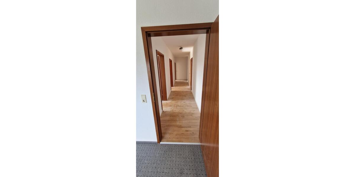 Etagenwohnung Zweibrücken - 3 Zimmer, 88 m&sup2;, 165.000&euro; | Angebot:27095858
