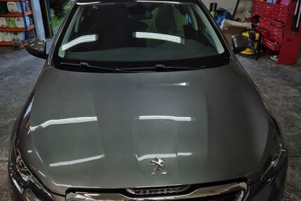 Peugeot 308 180.448 km 7.000 € Memmingen 87700